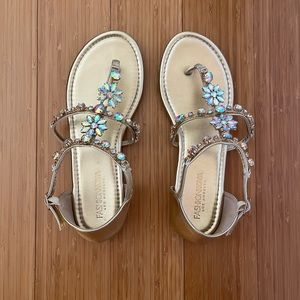 Fashion Nova Glittery Crystal Gold Sandals SIZE 9